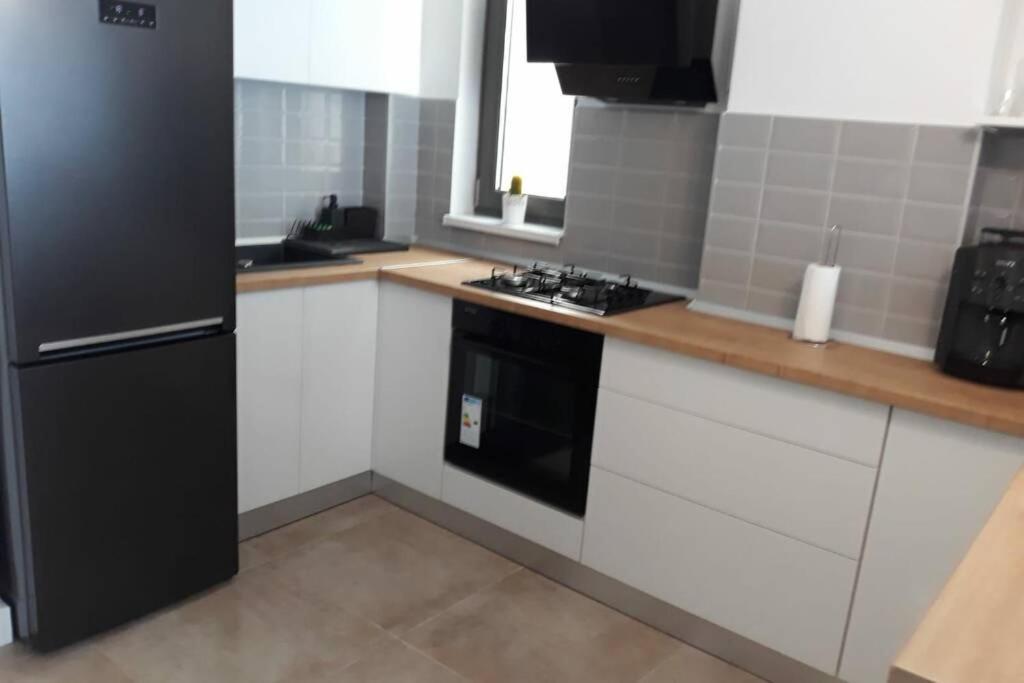 Andreve Apartment By Onix Blue Mamaia Nord, Baby Friendly, Private Parking Năvodari المظهر الخارجي الصورة